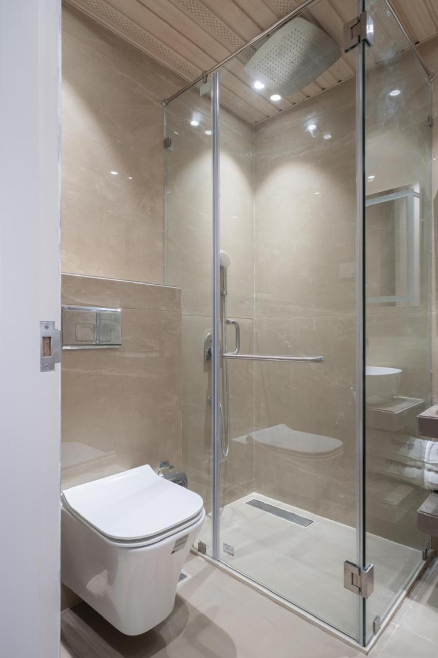 Uptown Hotel Нагпур Экстерьер фото